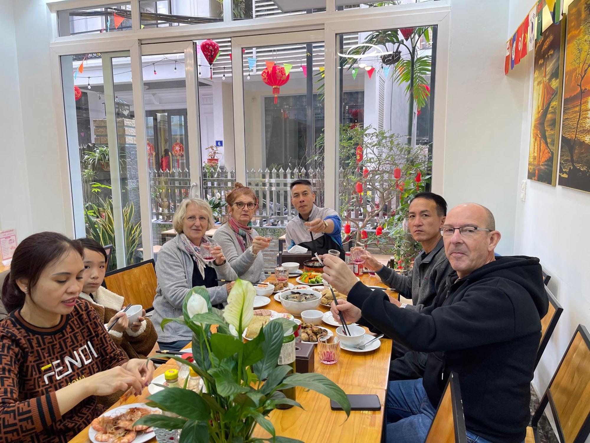 Cat Ba Central Homestay Dong Khe Sau Dış mekan fotoğraf